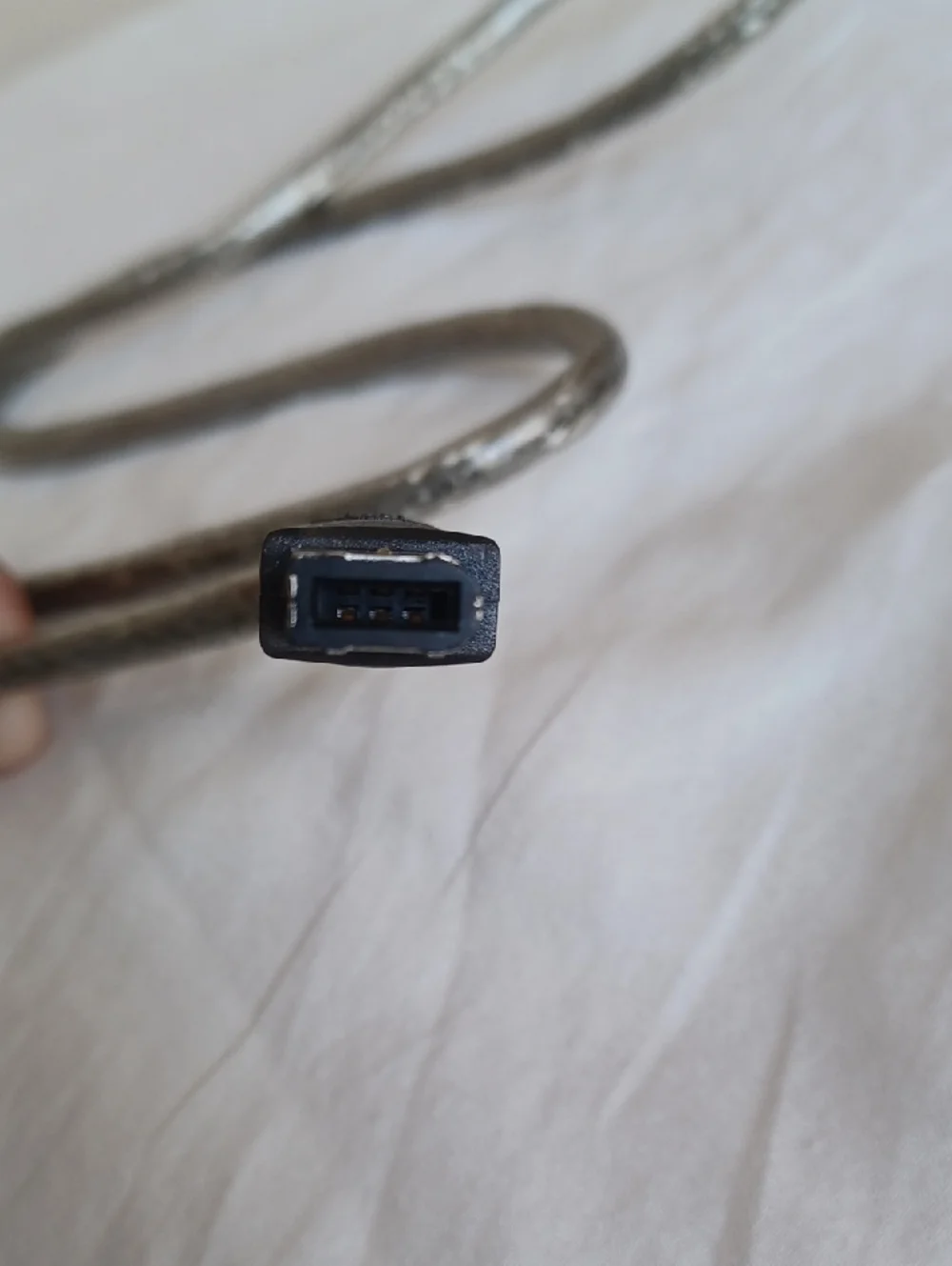 3/$25 SALE Belkin Pro Series FireWire IEEE 1394 Cable 4 pin to 6 pin 400 Mbps 3'